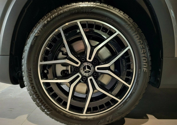 Mercedes-Benz EQB cena 289999 przebieg: 3582, rok produkcji 2023 z Ryn małe 352